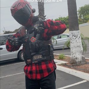 Meet your Posher, Juan